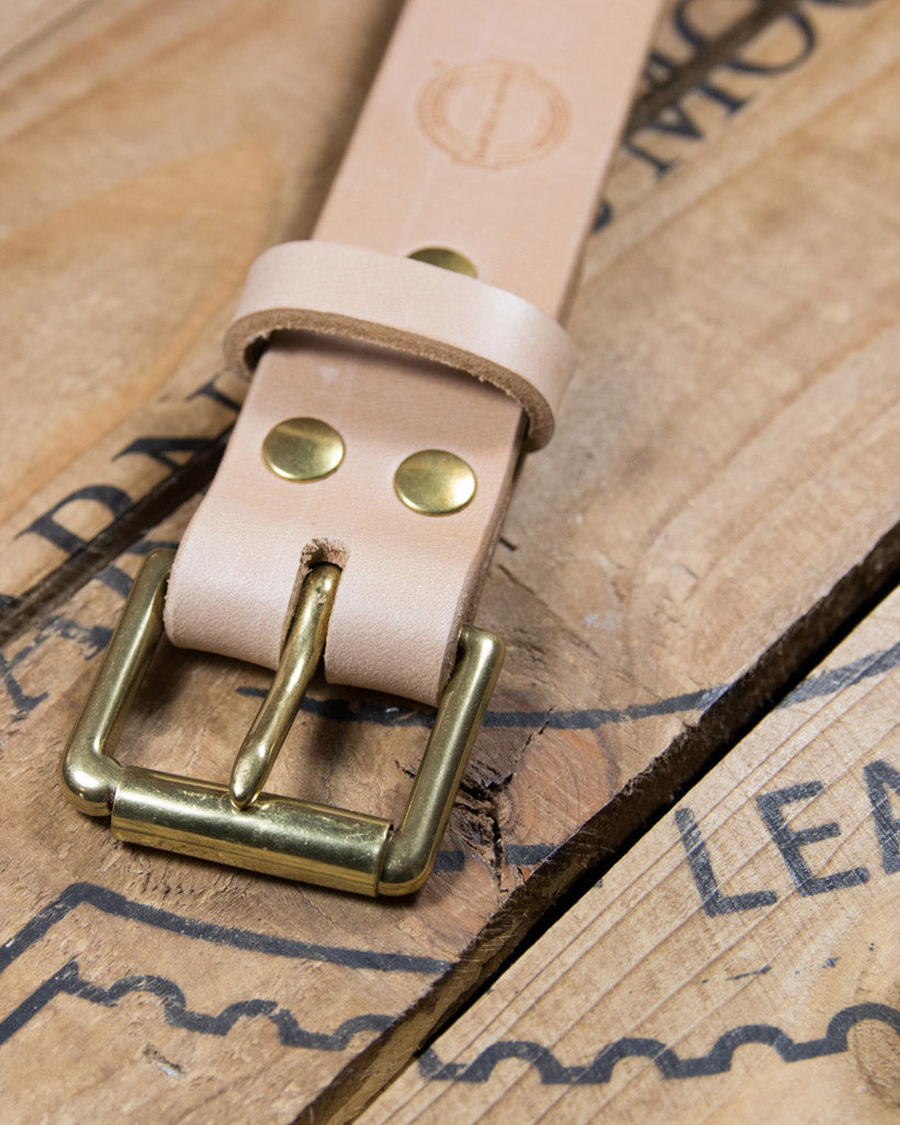 Barnes and Moore Roller Leather Belt - Natural / Brass | Barnes and Moore Belts | JEANSTORE