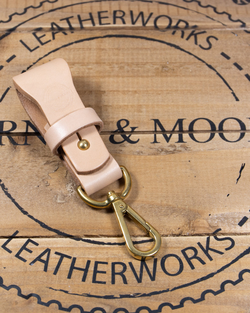Barnes and Moore Yardman II Leather Key Fob - Natural | Barnes and Moore Wallets & Key Fobs | JEANSTORE