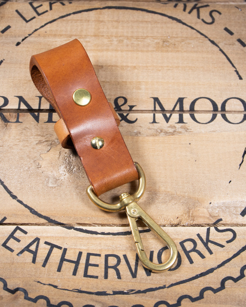 Barnes and Moore Yardman II Leather Key Fob - Tan | Barnes and Moore Wallets & Key Fobs | JEANSTORE