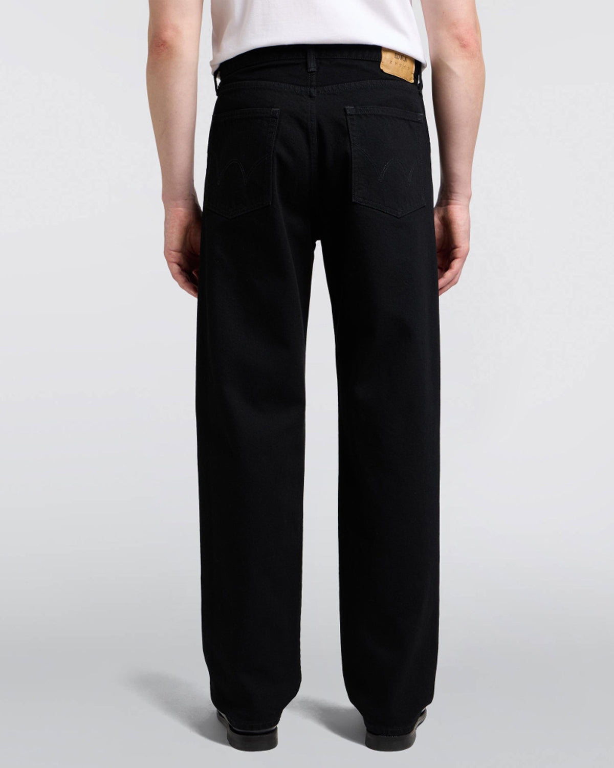Edwin Made in Japan Loose Fit Mens Jeans - 13oz Kaihara Right Hand Denim / Black Unwashed