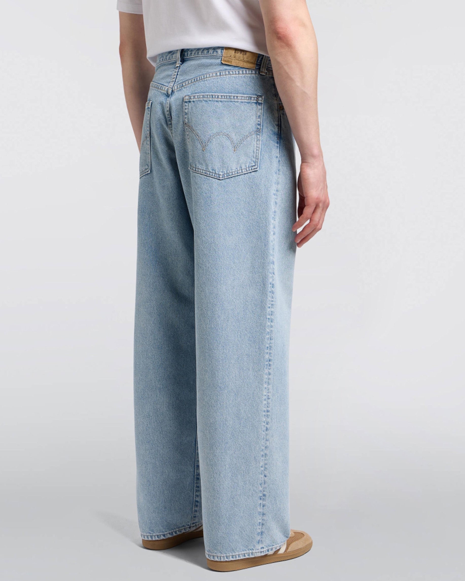 Edwin Made in Japan Wide Pant Loose Mens Jeans - 12.5oz Kaihara Pure Indigo Openend Denim / Blue Light Used | Edwin Jeans | JEANSTORE