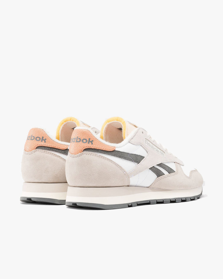 Reebok Classic Leather - White / Moonstone / Grey