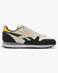Reebok Classic Leather - Alabaster / Black / Fierce Gold | Reebok Classic Trainers | JEANSTORE