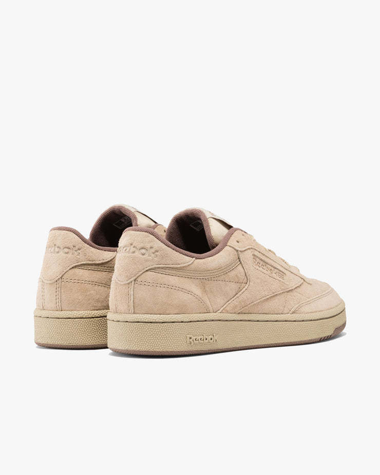 Reebok Classic Club C 85 - Mushroom / Utility Brown | Reebok Classic Trainers | JEANSTORE