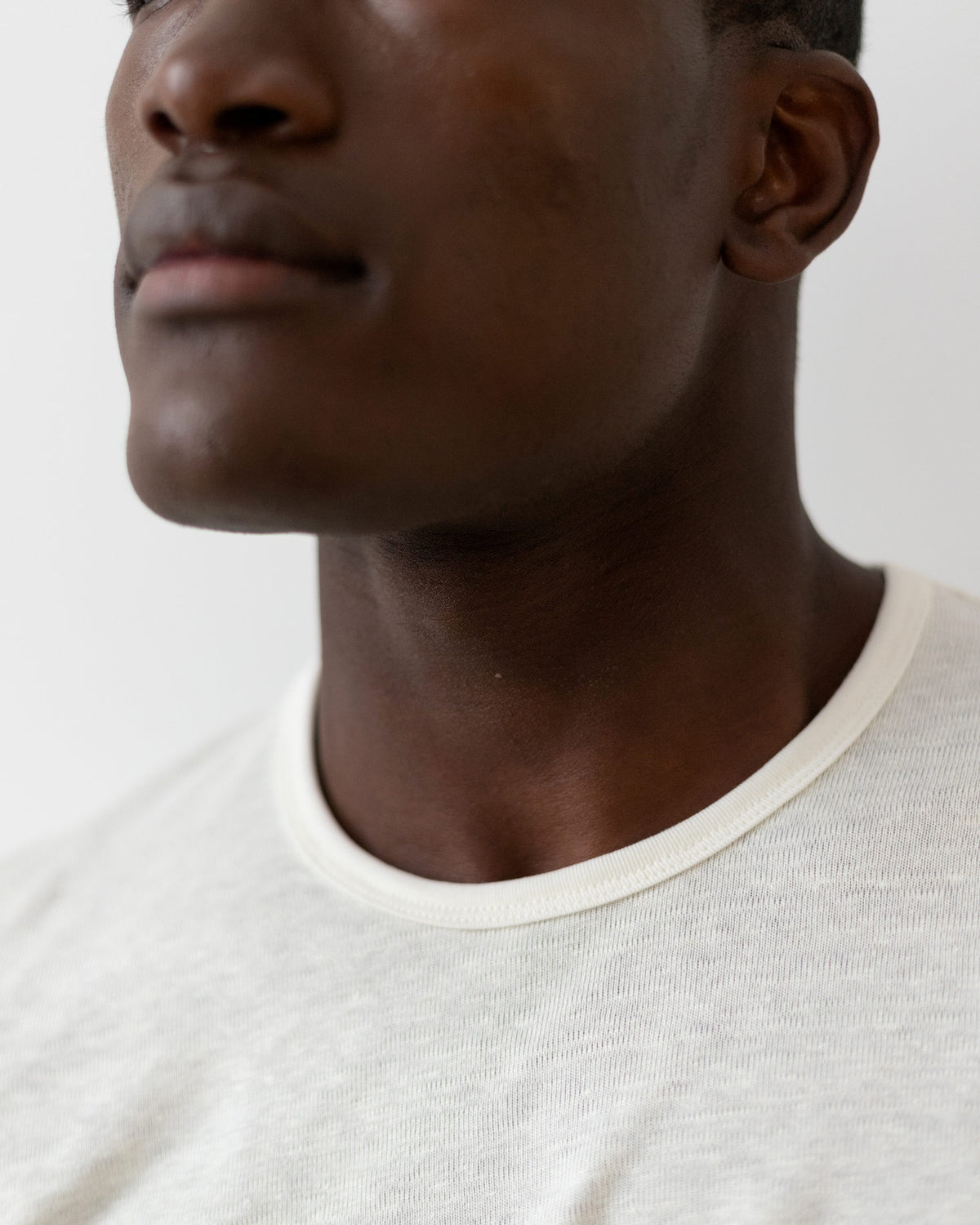TA-CT Kern Linen T Shirt - Off White | TA-CT T Shirts | JEANSTORE