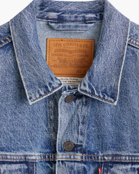 Levi's® Trucker Denim Jacket - Skyline | Levi's® Jackets & Coats | JEANSTORE