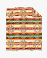 Pendleton Chief Joseph Jacquard Robe Blanket - Khaki | Pendleton Lifestyle | JEANSTORE