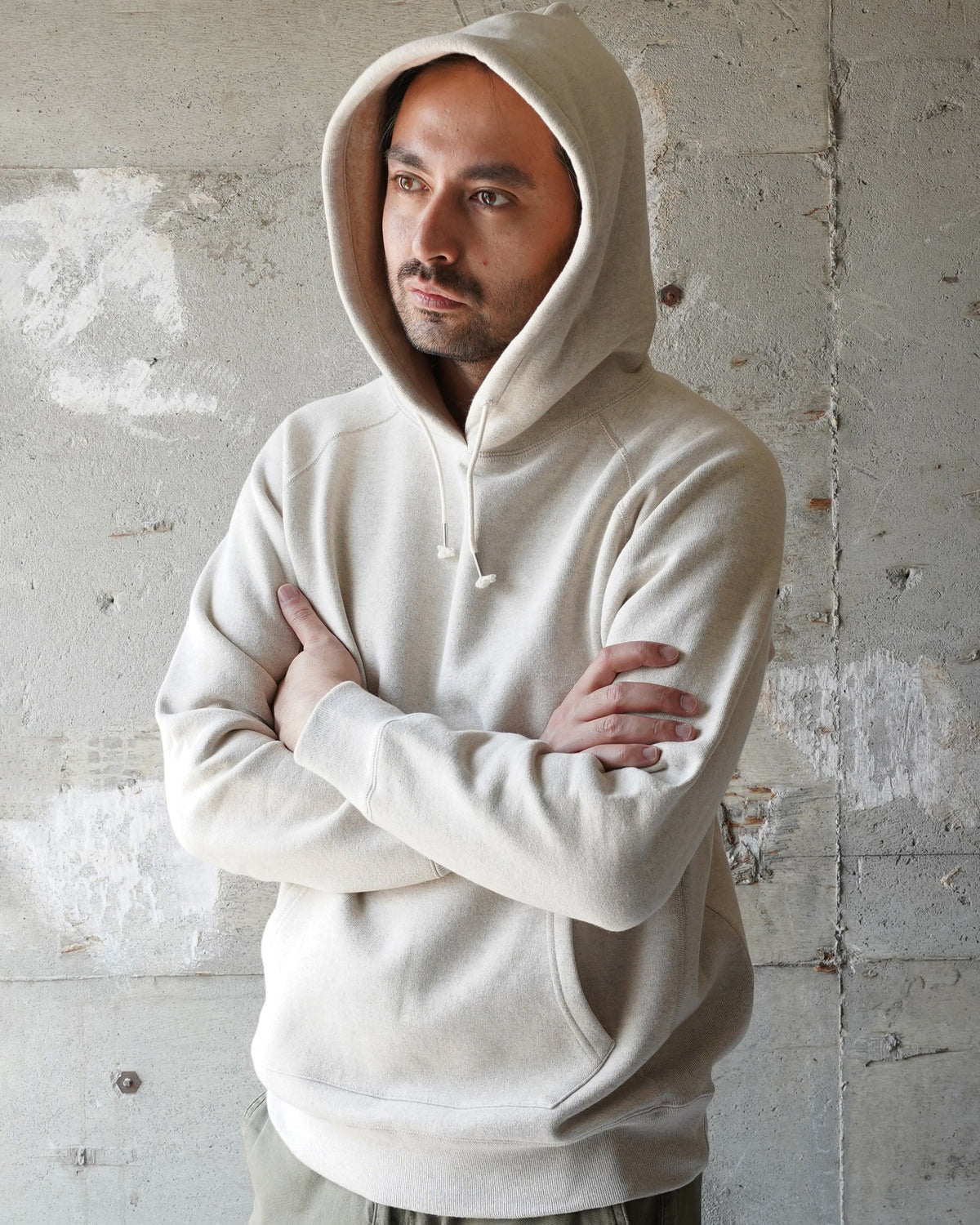 Wonder Looper Fleeced Foxfibre® Pullover Hoodie - Oatmeal | Wonder Looper Sweaters & Knitwear | JEANSTORE