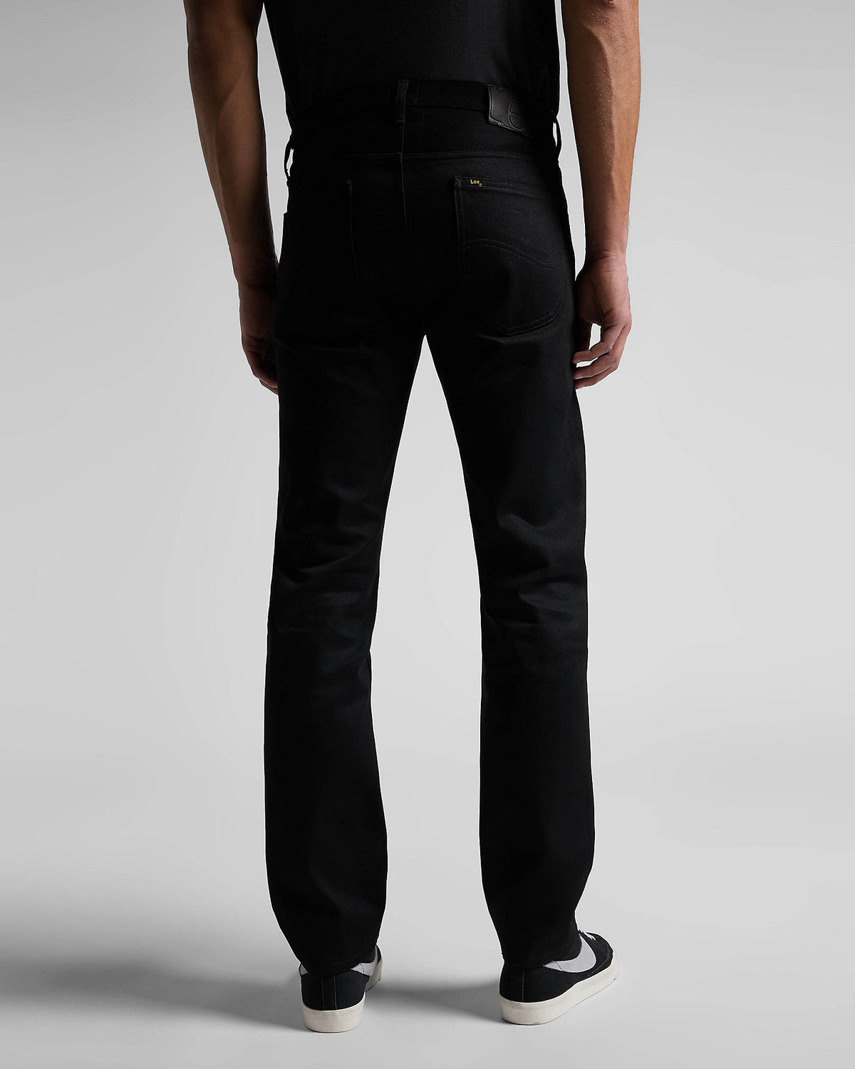 Lee 101 S Slim Fit Kaihara Recycled Cotton 14oz Selvedge Mens Jeans - Dry Black | Lee Jeans | JEANSTORE