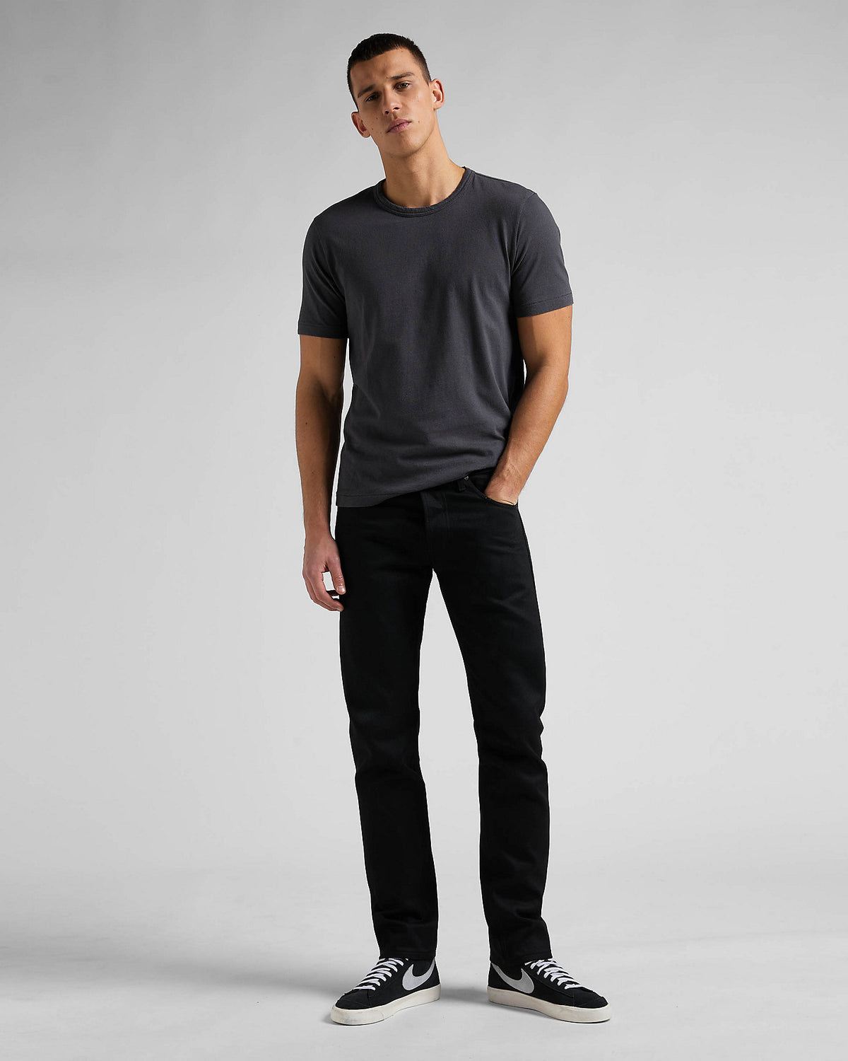 Lee 101 S Slim Fit Kaihara Recycled Cotton 14oz Selvedge Mens Jeans - Dry Black | Lee Jeans | JEANSTORE