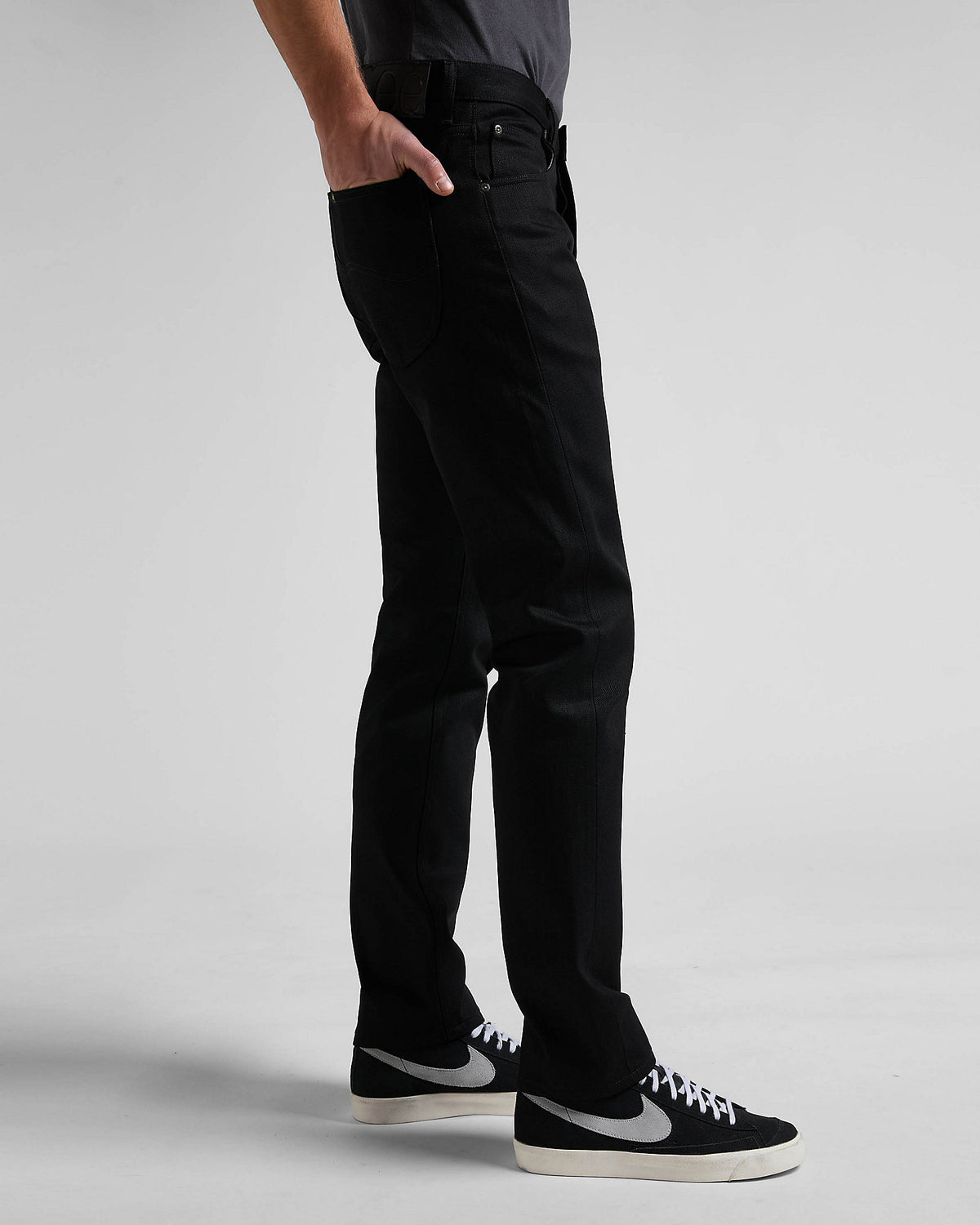 Lee 101 S Slim Fit Kaihara Recycled Cotton 14oz Selvedge Mens Jeans - Dry Black | Lee Jeans | JEANSTORE