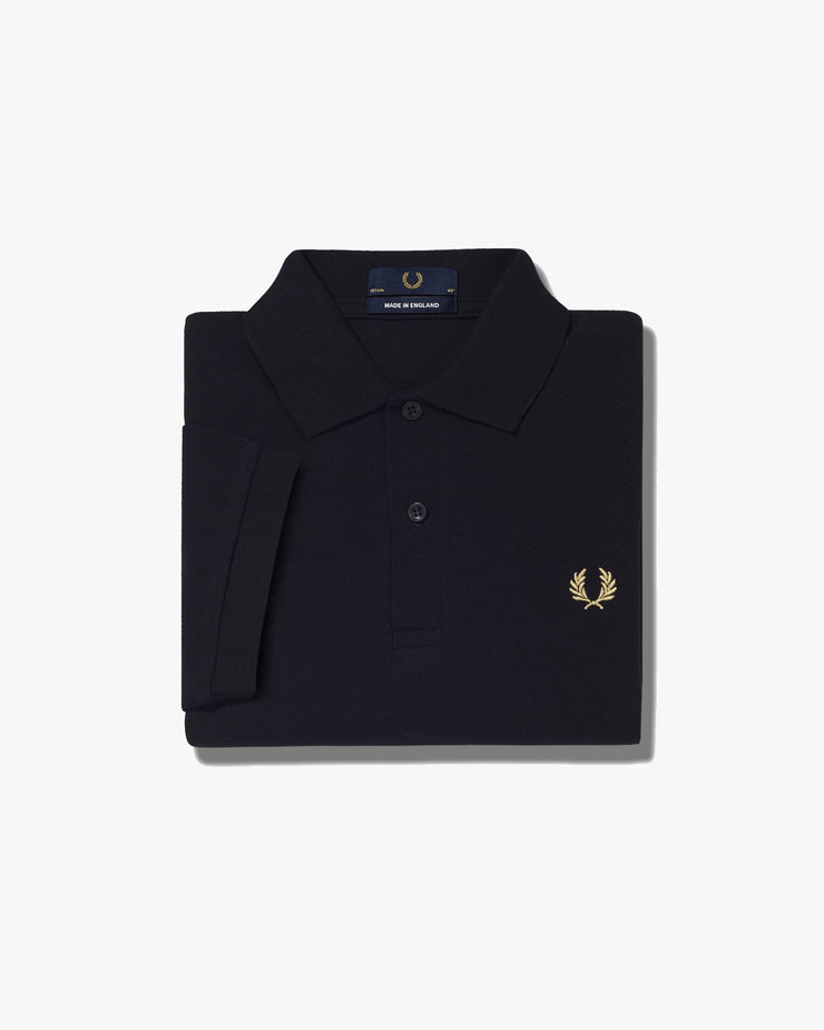 Fred Perry M3 Made In England Plain Polo Shirt - Black / Champagne | Fred Perry Polo Shirts | JEANSTORE