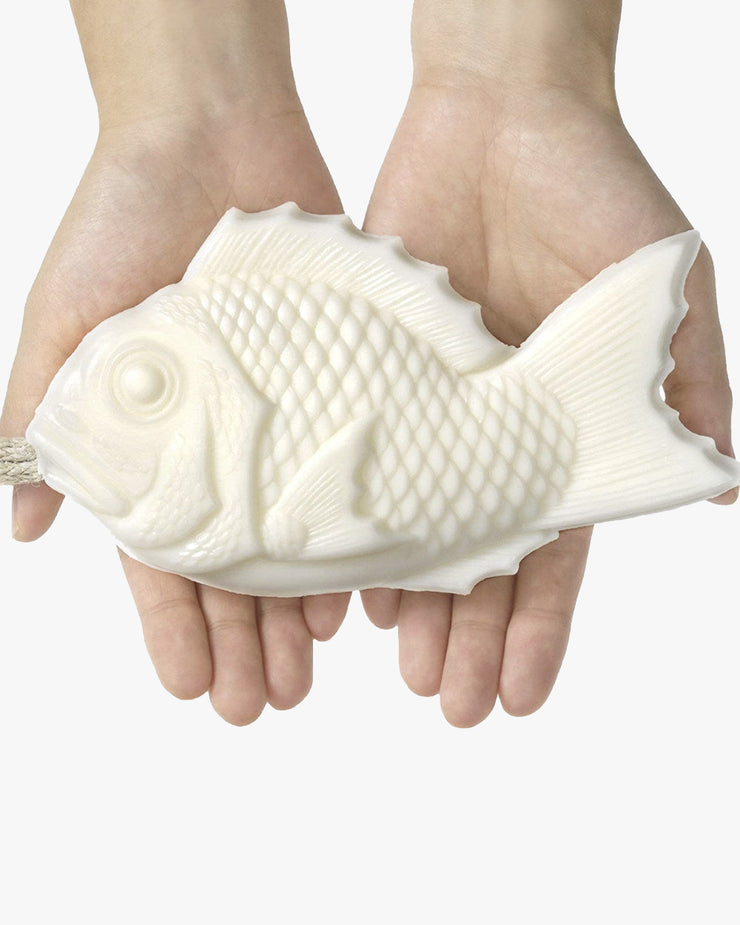 Japan Best Tamanohada Fish Shape 345g Welcome Soap - Lily | Japan Best Miscellaneous | JEANSTORE