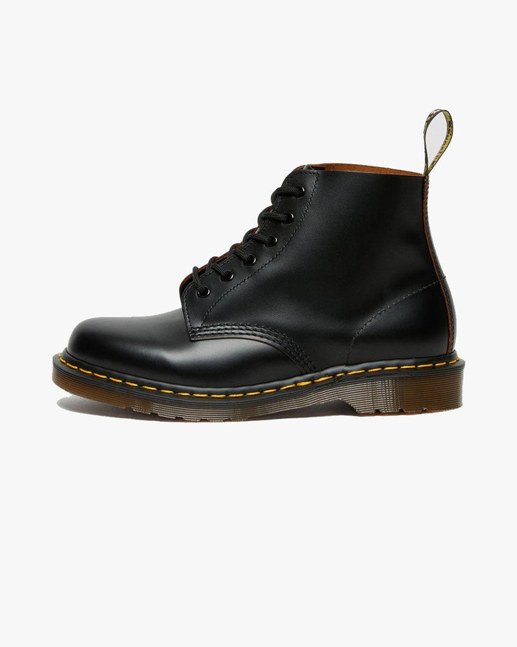 Dr Martens Made In England Boot - Black Quilon JEANSTORE