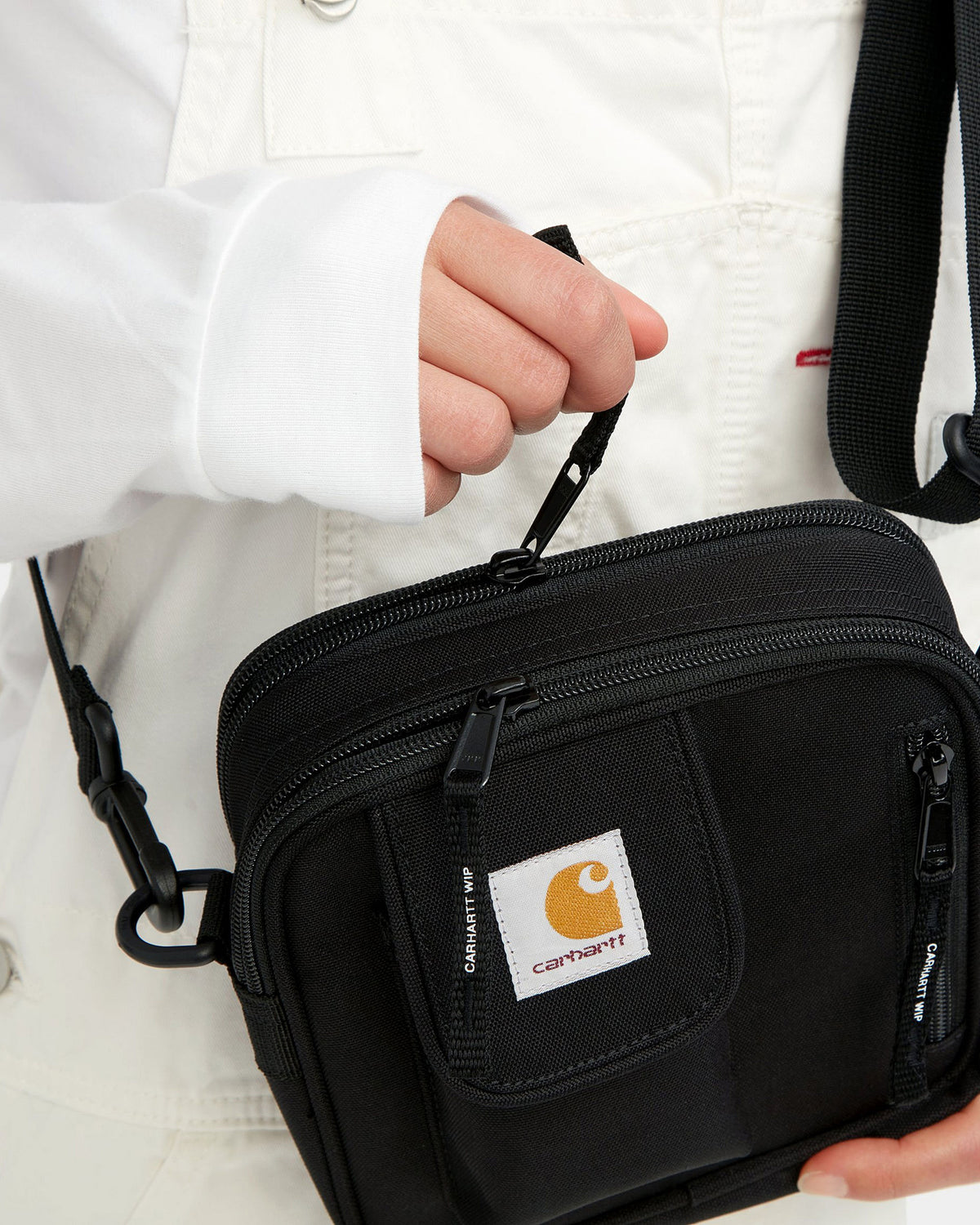 Carhartt WIP Essentials Bag Small - Black | Carhartt WIP Bags | JEANSTORE