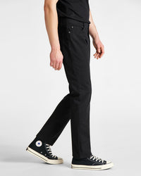 Lee Straight Fit Extreme Motion Mens Cotton Twill Trousers - Black | Lee Chinos & Trousers | JEANSTORE