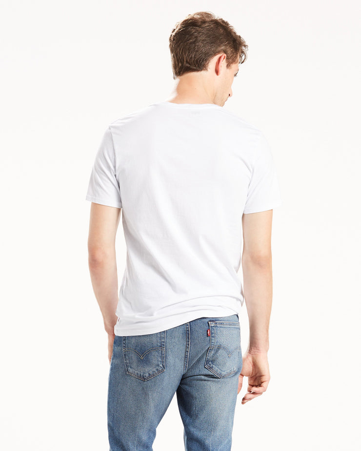 Levi's® Housemark Tee - White / Red | Levi's® T Shirts | JEANSTORE