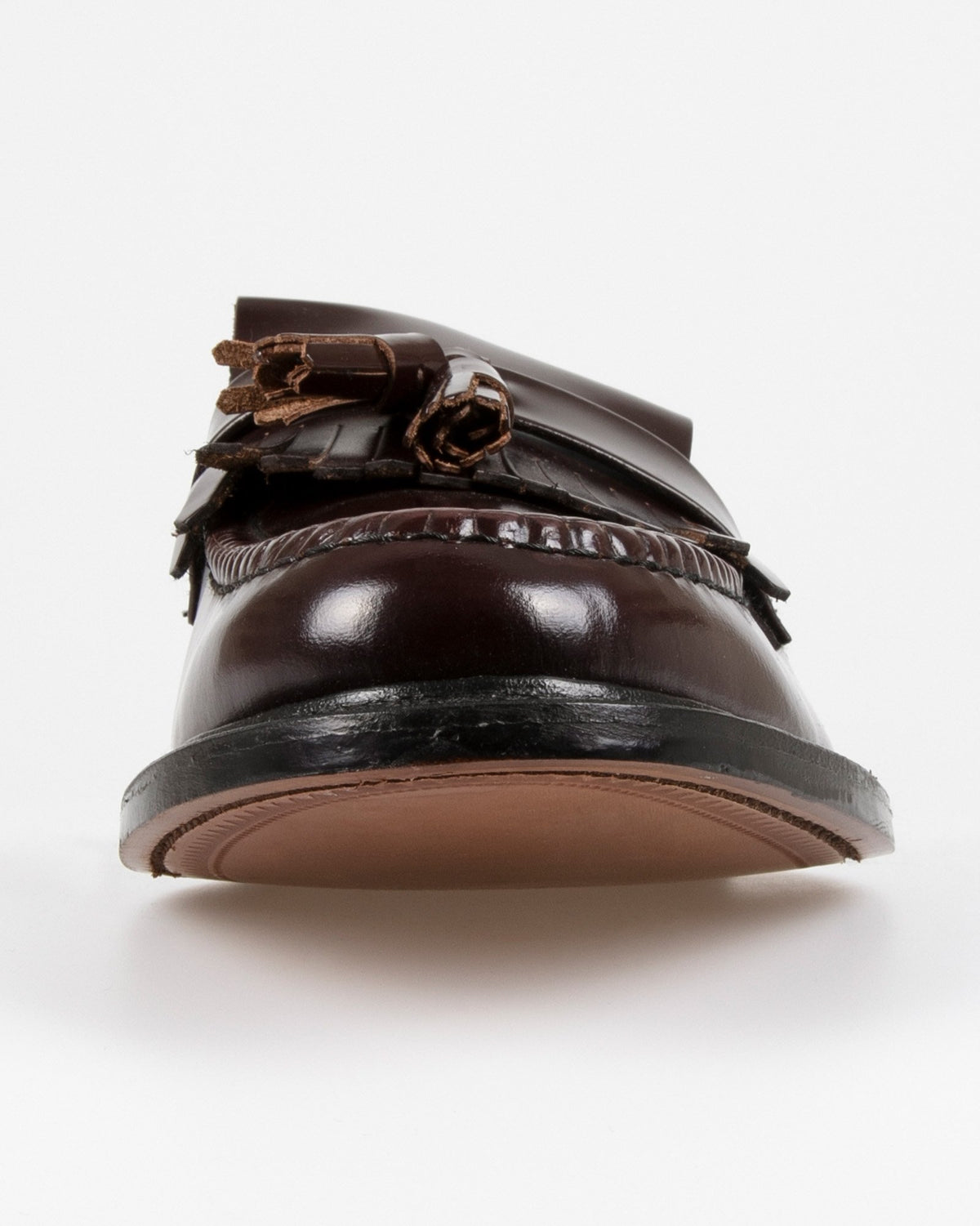 Loake Professional Brighton Polished Tassel Loafer - Oxblood | Loake Shoemakers Shoes | JEANSTORE