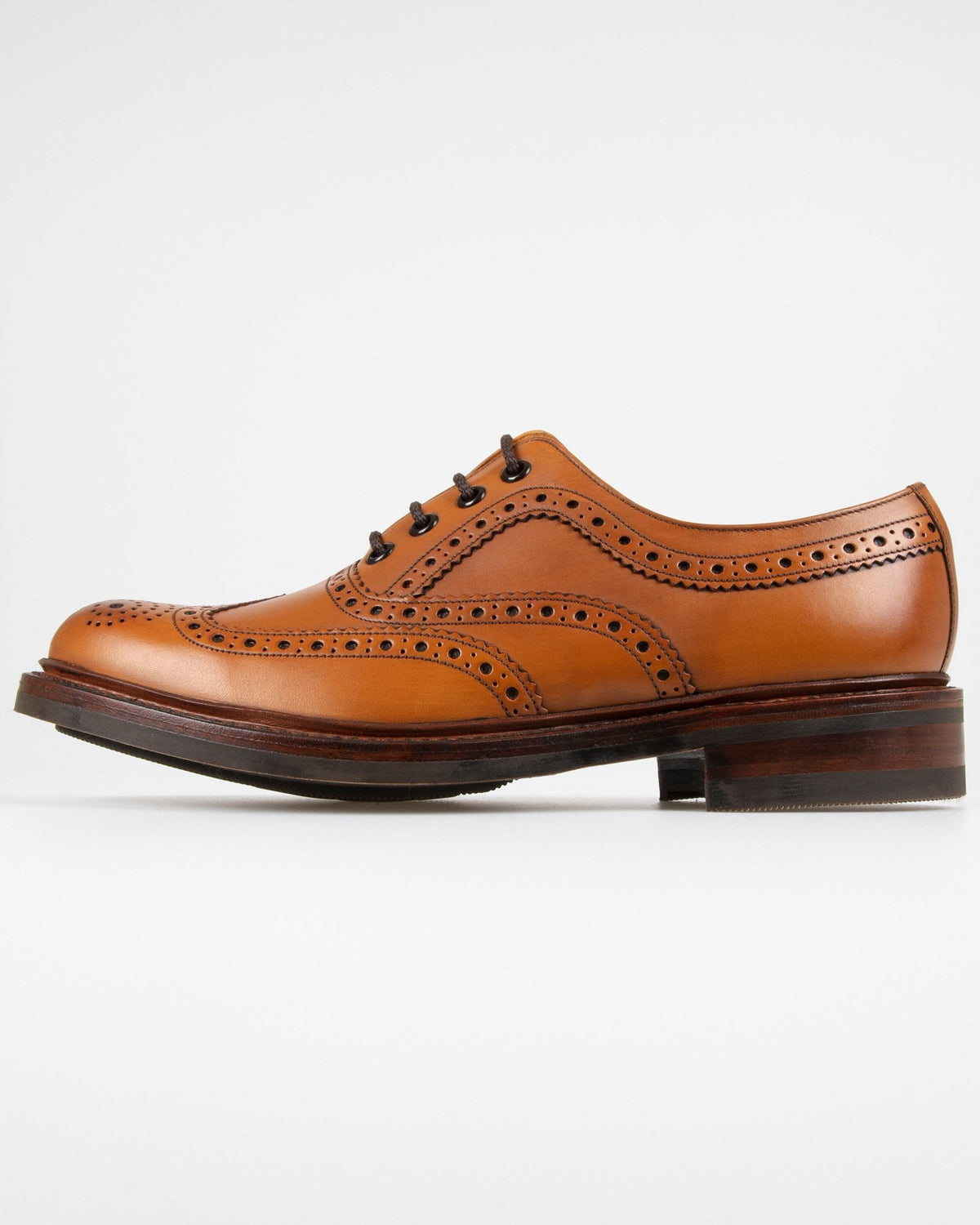 Loake 1880 Country Edward Brogue Oxford - Tan | Loake Shoemakers Shoes | JEANSTORE